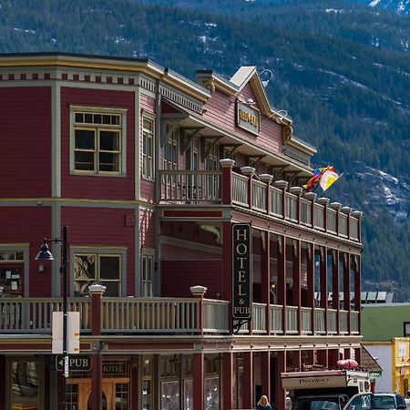 Kaslo Hotel Εξωτερικό φωτογραφία